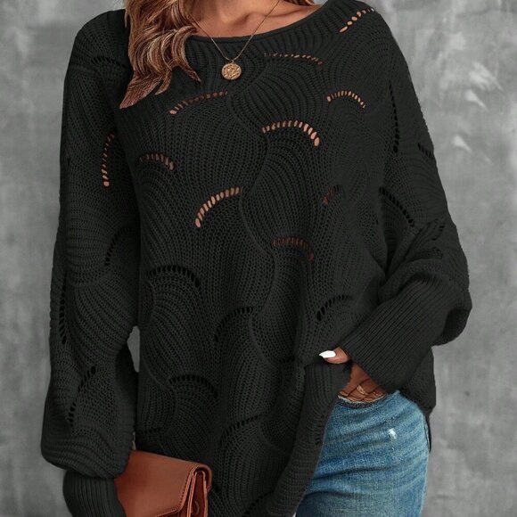 Black Women's Casual Hollow Out Batwing Sleeve Sweater - Picture 3 of 7